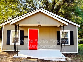 Building Photo - 1508 W Walnut Ave