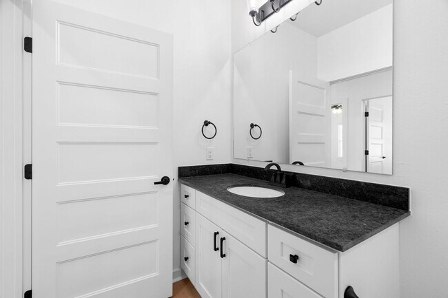 Building Photo - Beautiful New Abbington Subdivision! $1000...