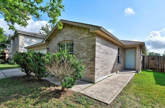 Primary Photo - 361 Carriage Way
