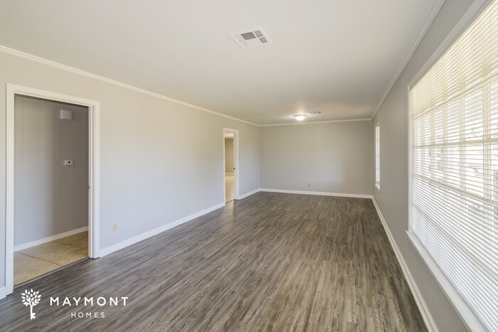 Building Photo - 39 Ranch Dr