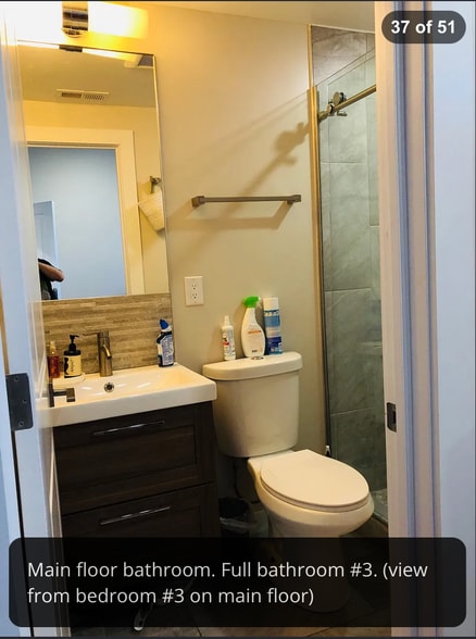 3rd Full Bath - 2015 S Hutchinson St
