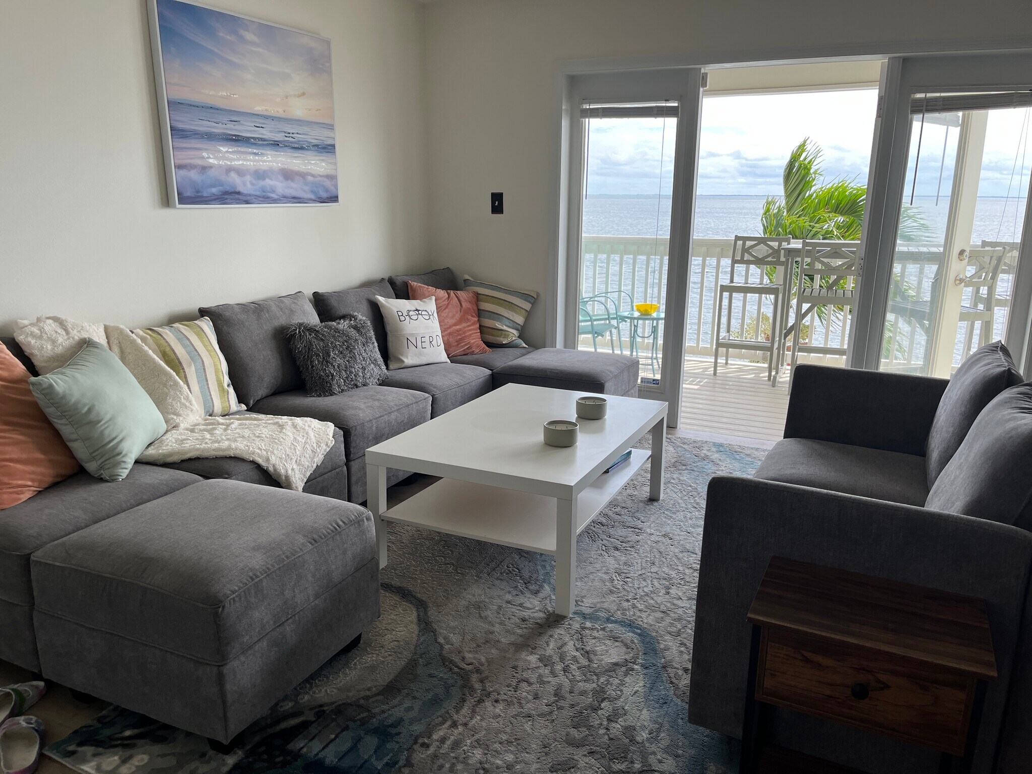 Building Photo - 5200 Coquina Key Dr SE