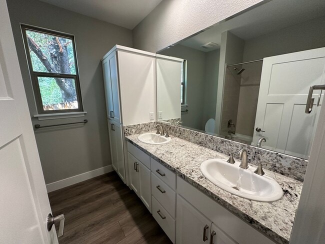 Building Photo - New Construction 3 Bedroom 2 Bathroom Home