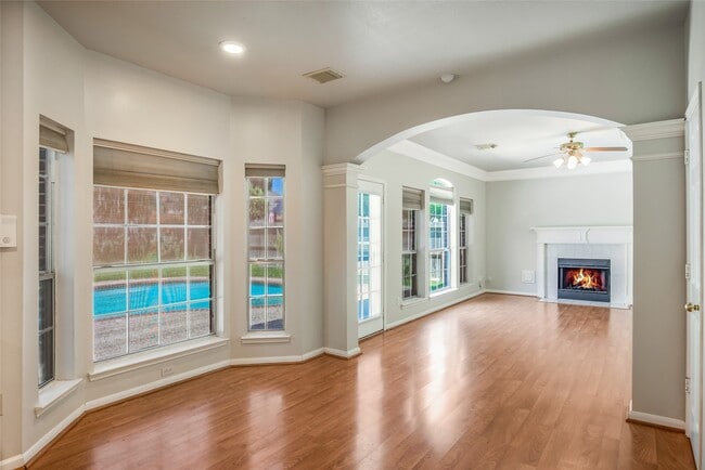 Building Photo - 3410 Santa Isabel Ct