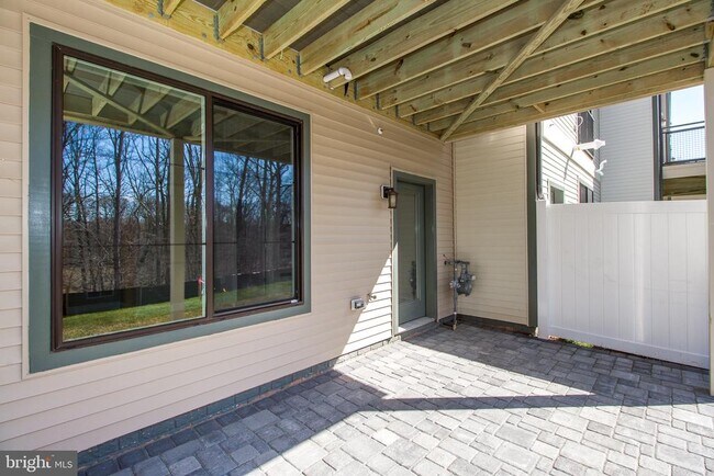 Building Photo - 4932 Trail Vista Ln
