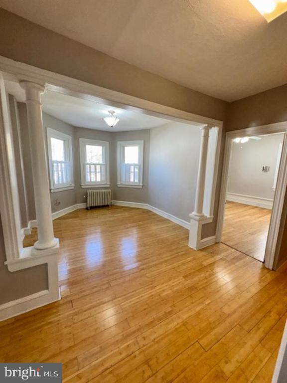 Building Photo - 4 W Athens Ave