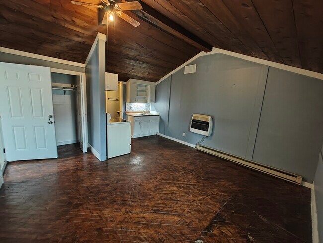 Building Photo - 116 Montgomery St