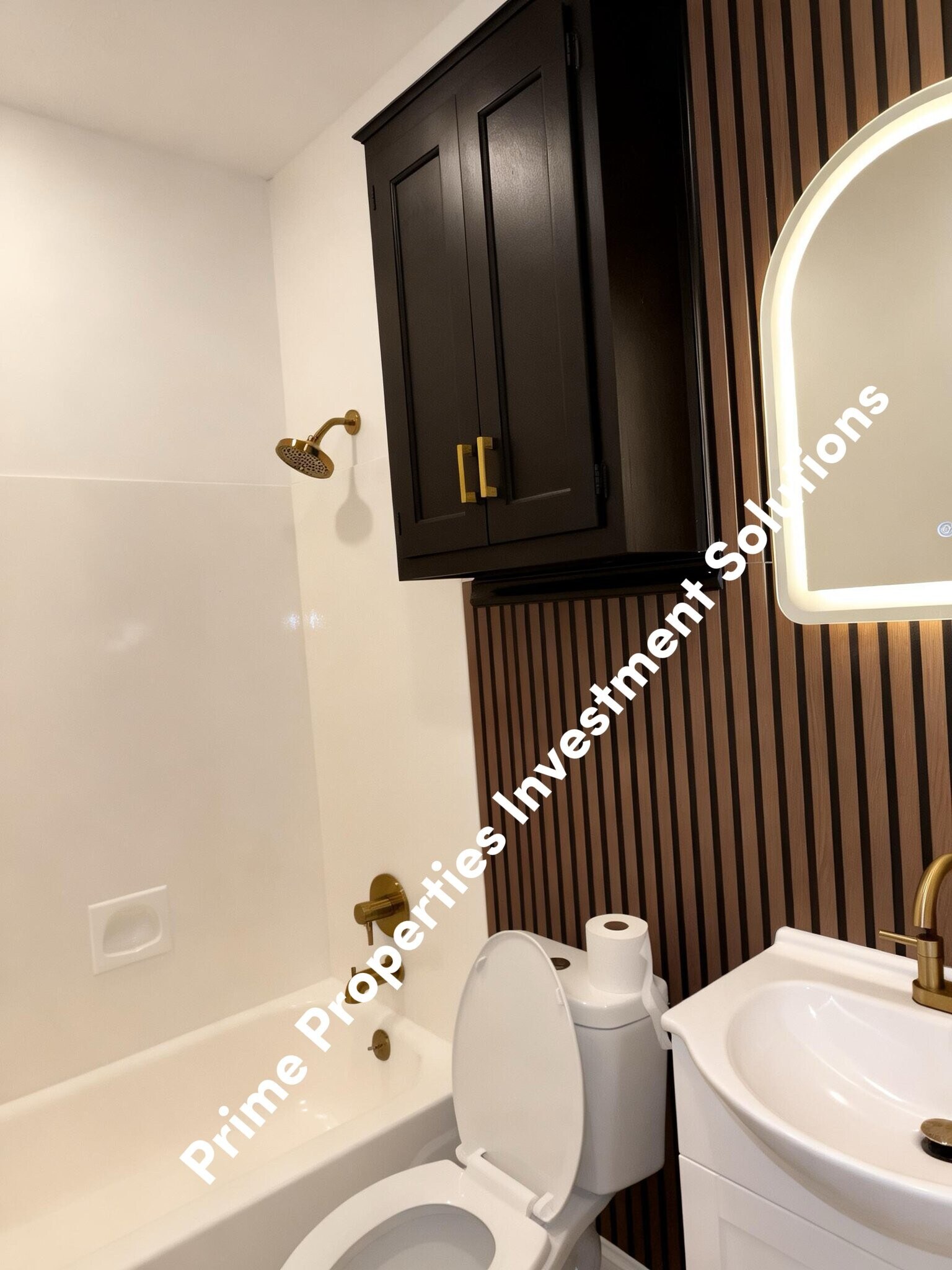 Building Photo - 4012 Amberly Rd