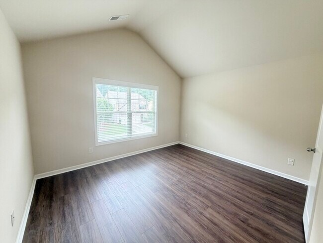 Building Photo - 5230 Brierstone Dr