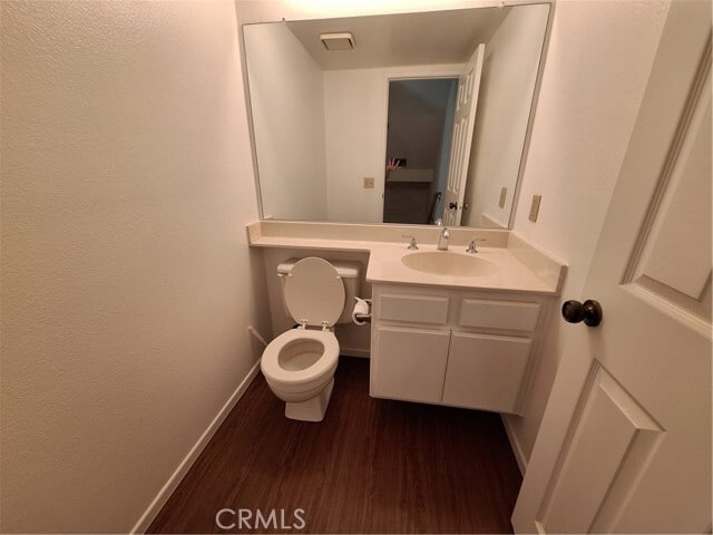 Building Photo - 2800 Plaza del Amo