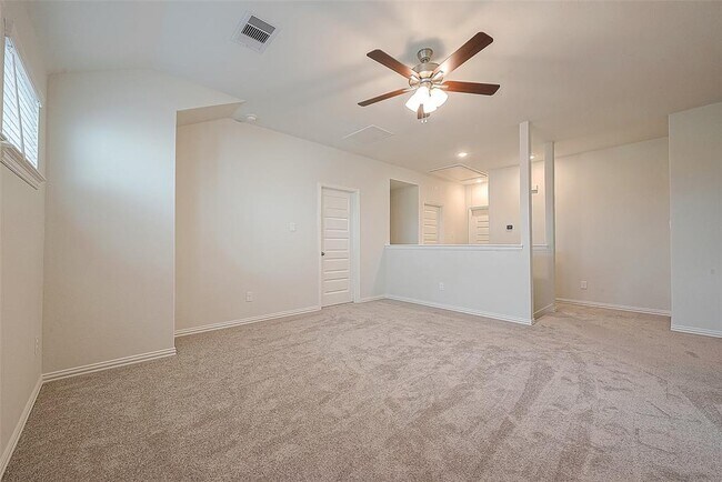 Building Photo - 27966 Western Crk Ct