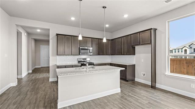 Building Photo - 3804 Malibu Dr