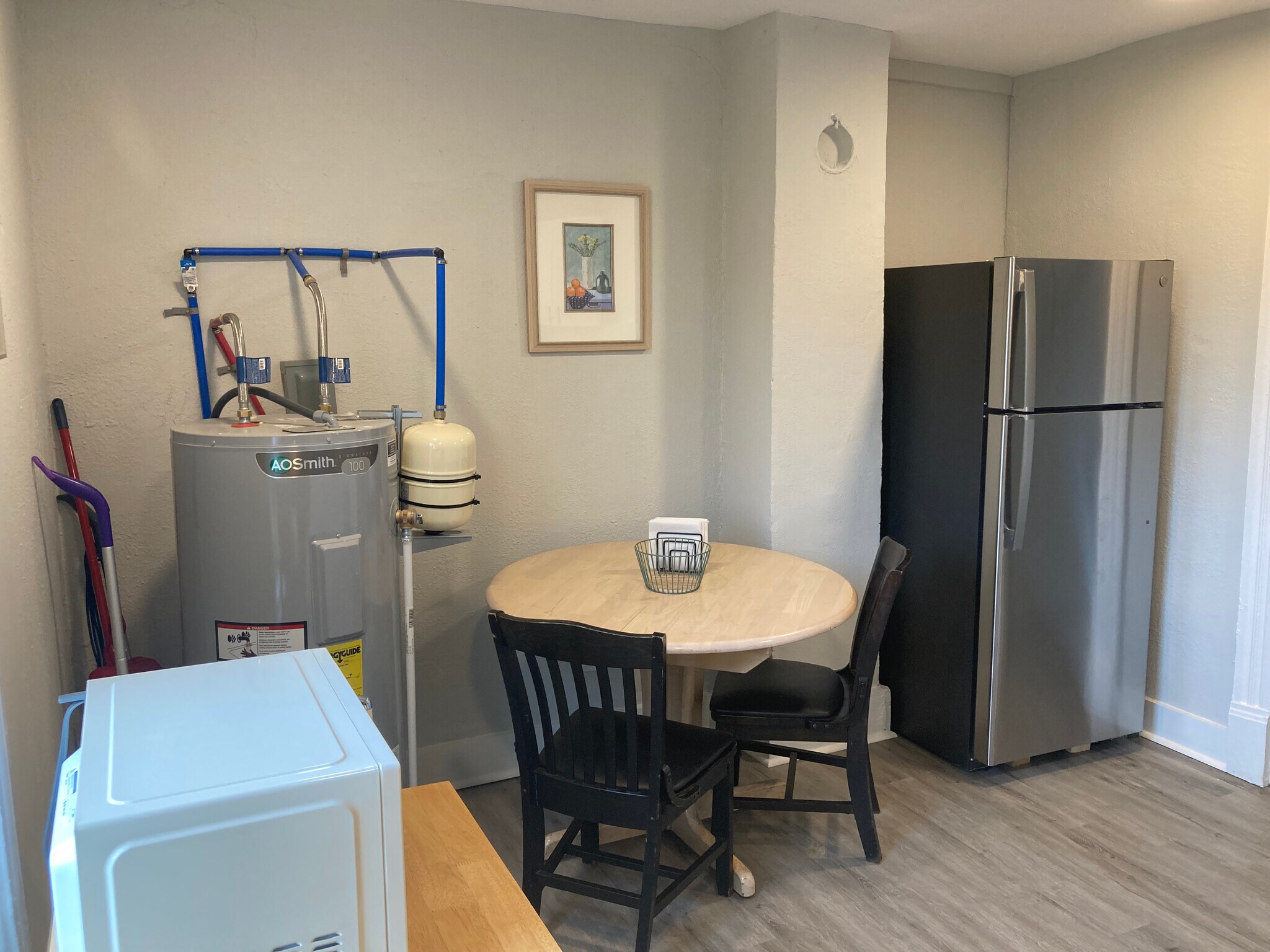 Building Photo - 1504 Pierce St