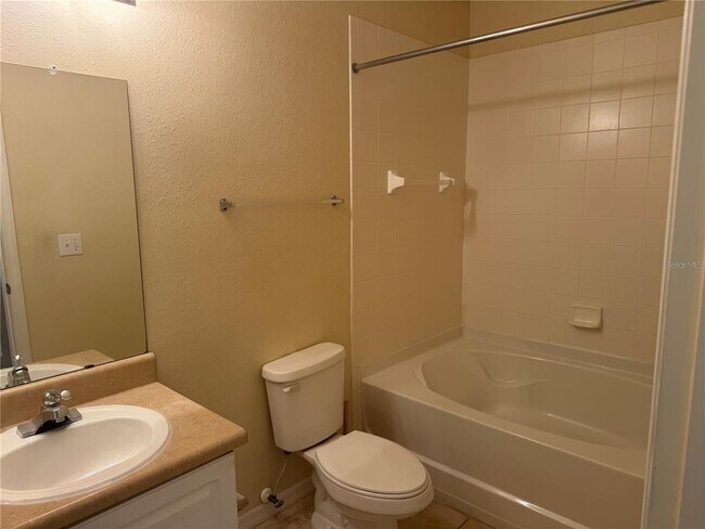 Building Photo - 5550 E Michigan St