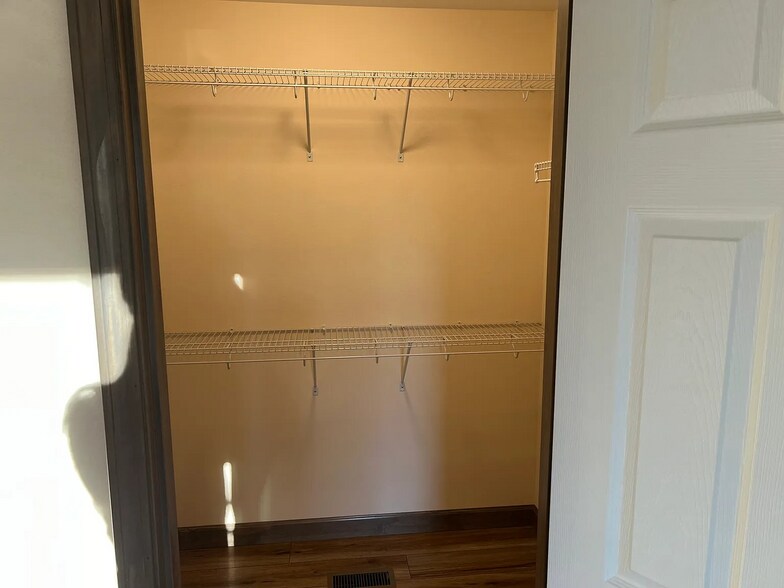 Building Photo - 2809 Beth Ann Ct