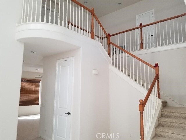 Building Photo - 7591 Stonegate Dr