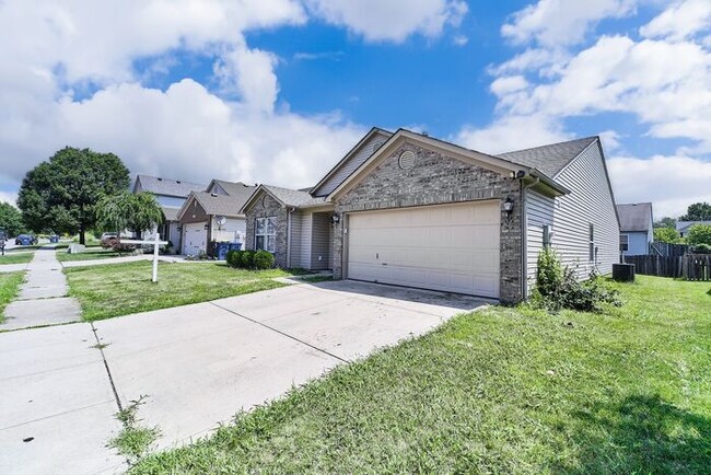 Building Photo - Beautiful 3-Bedroom Home in Fishers