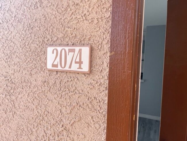 Primary Photo - 2 Bedroom Condo in Silverado Ranch!