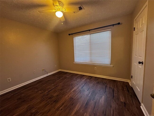 Building Photo - 109 Duck Cove