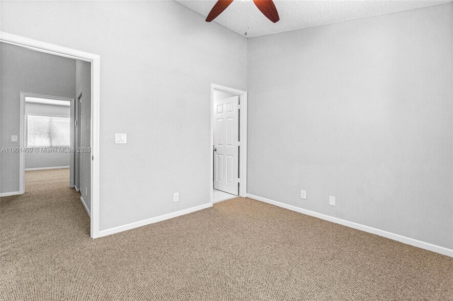 Building Photo - 4990 Palmbrooke Cir