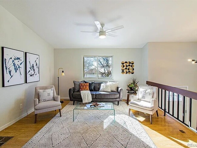 Building Photo - Lovely 4-Bedroom, 2-Bath Home in Aurora with Large Backyard and 2-Car Attached Garage!