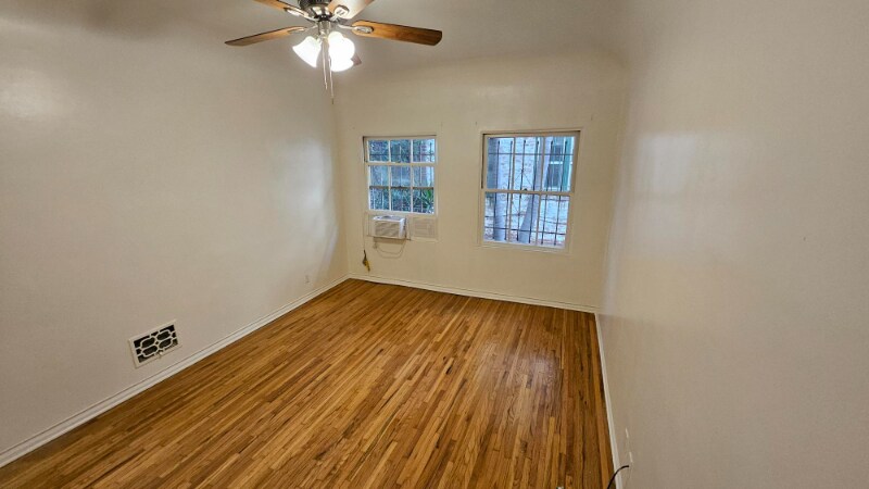 Building Photo - 355 Cochran Ave