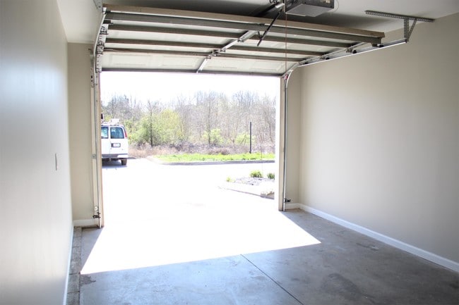 Building Photo - 7638 Emory Cove Way