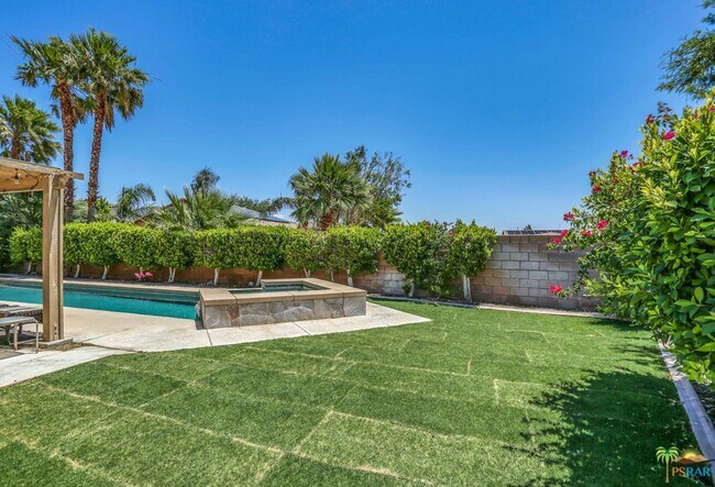 Building Photo - Escape to Your Private Desert Oasis in Pal...