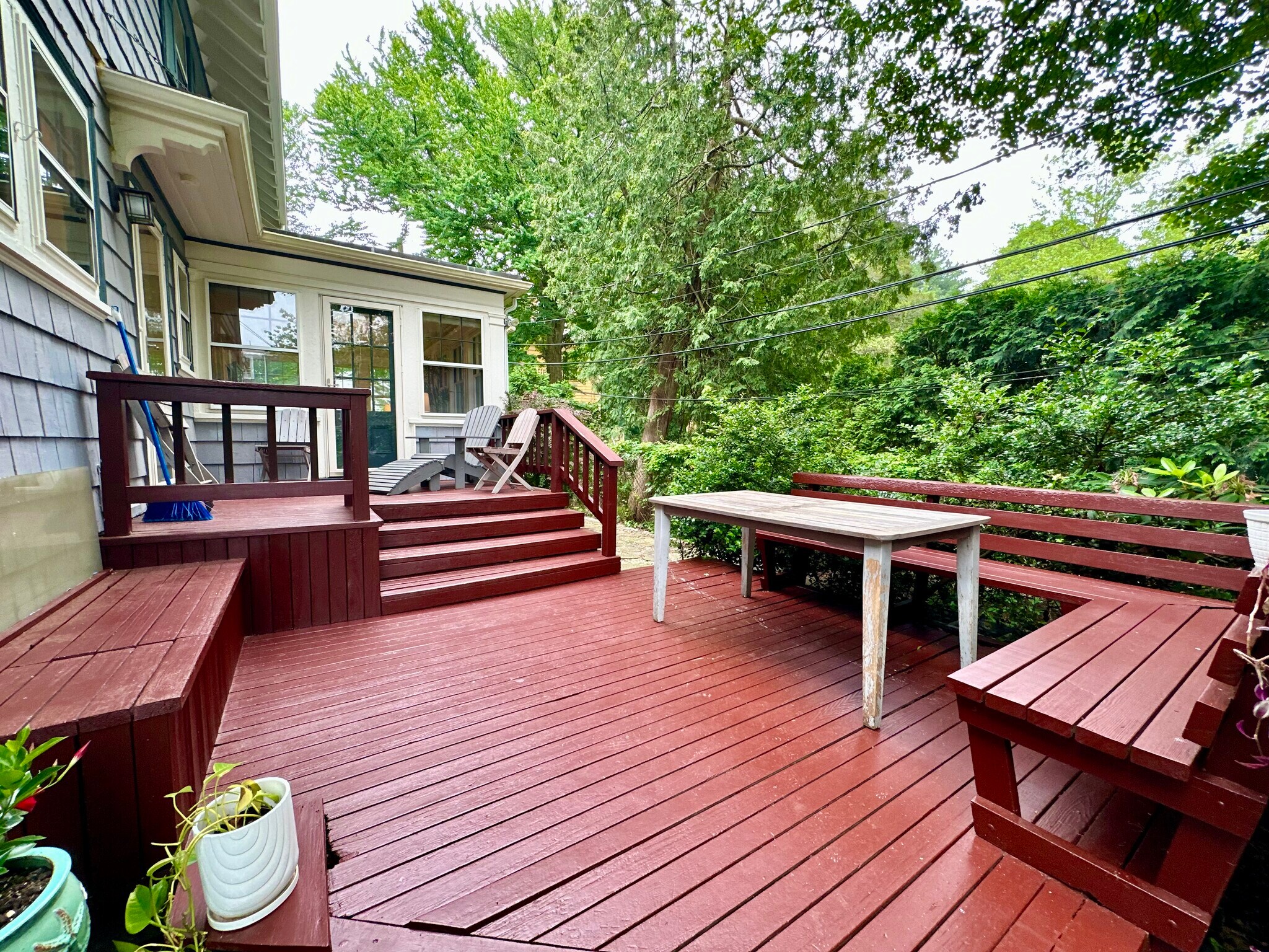 Building Photo - 37 Pondview Ave