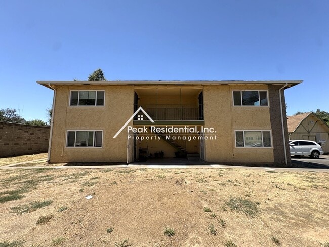 Building Photo - 4536 Ashcroft Ave