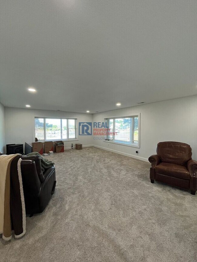 Building Photo - 6024 Thunderhill Rd