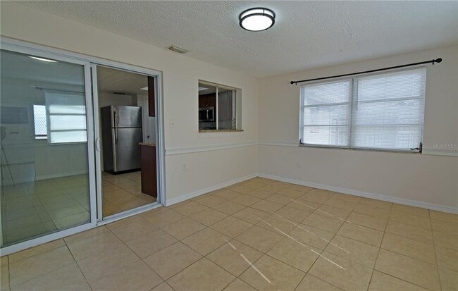 Building Photo - 7724 Coventry Dr