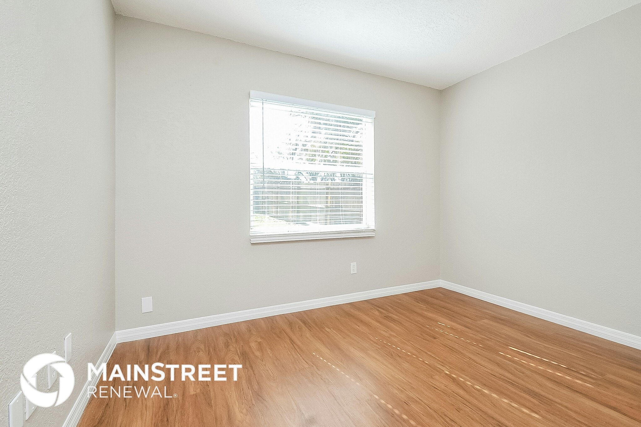 Building Photo - 1625 Crossridge Dr