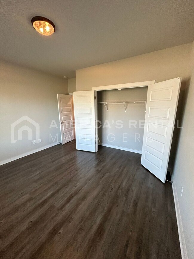 Building Photo - Home for Rent in Jemison, AL. Available to View with 48 Hour Notice!!!