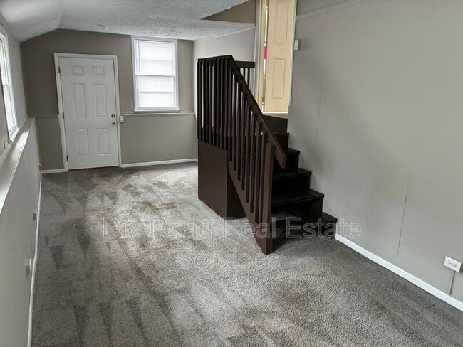 Building Photo - 2029 Pater Ave