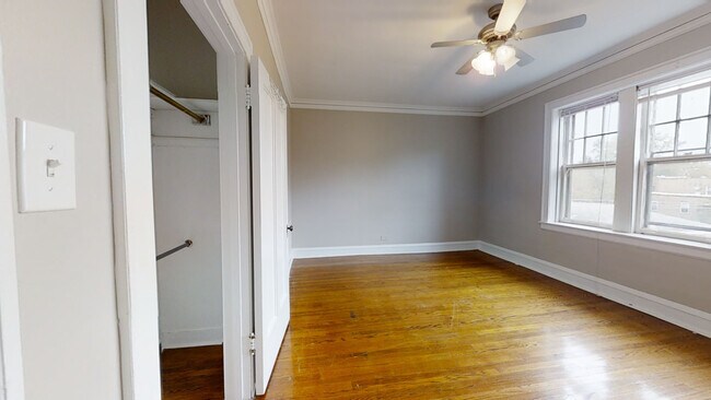Building Photo - 232 Elmwood-2N