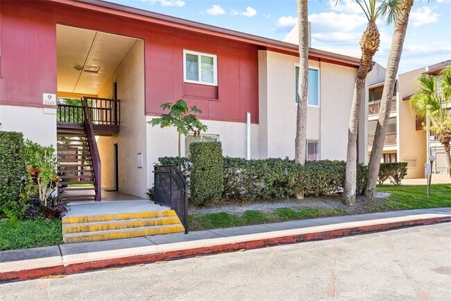 Building Photo - 8601 Huron Ct