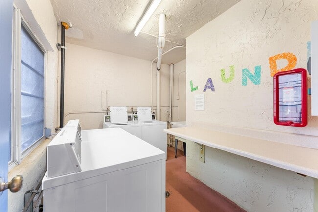 Building Photo - 7500 NW 30th Pl