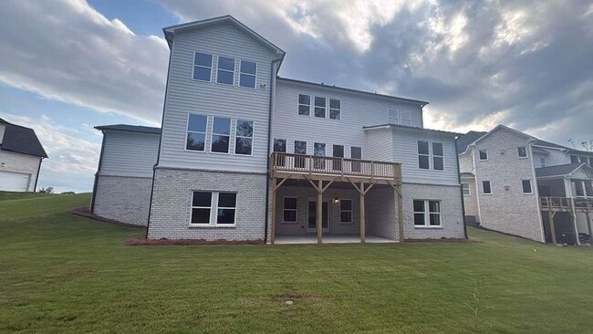 Building Photo - 5365 Travers Ln