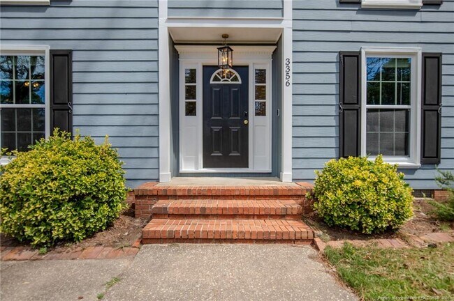 Building Photo - 3356 Quarry Dr