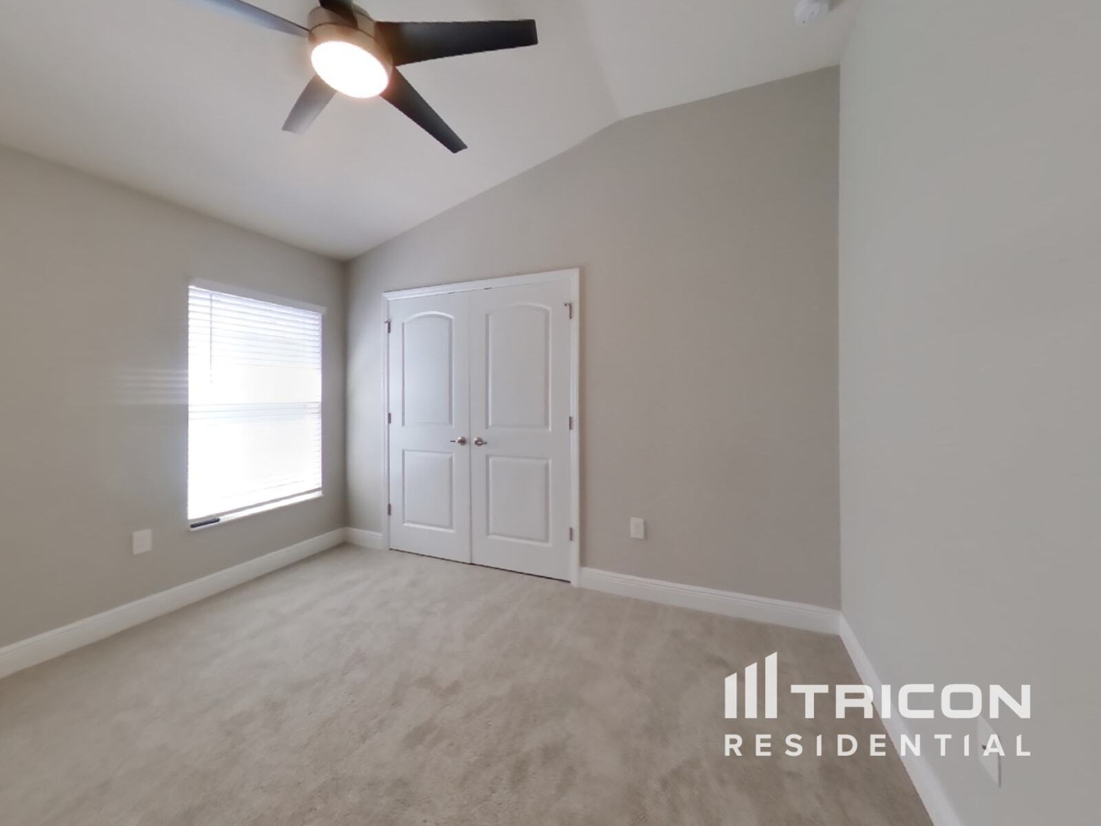 Building Photo - 387 Buchannan Dr