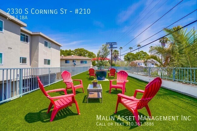 Building Photo - 2330 S. Corning St (B)