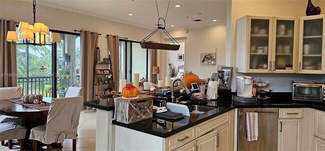 Building Photo - 3020 NW 125th Ave