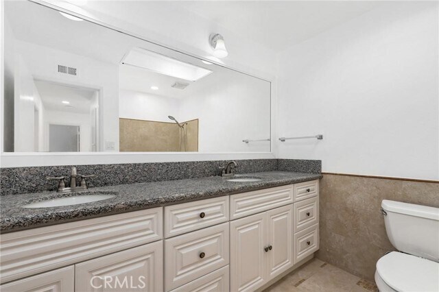 Building Photo - 4551 Sandburg Way