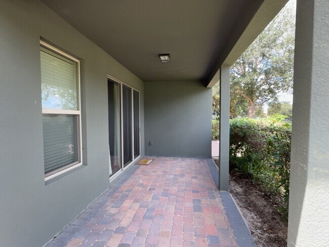 Building Photo - 15543 Waterleigh Cove Dr