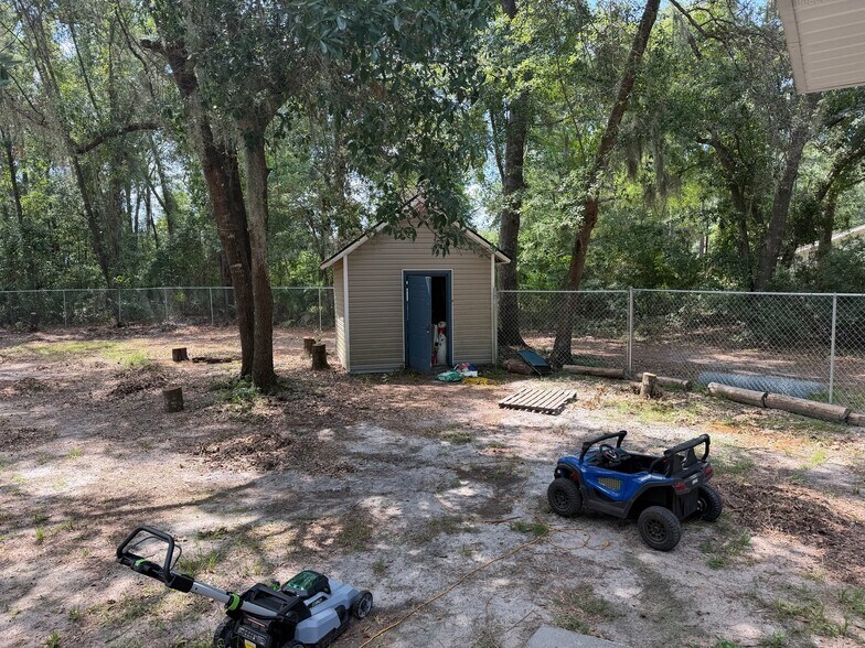 Building Photo - 207 Griffin Rd
