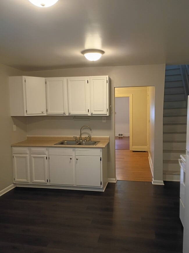 Building Photo - 1327 Brandywine Street