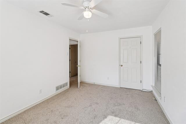 Building Photo - 6928 Walling Ln