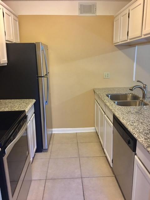 Building Photo - 31 Park Cir SE