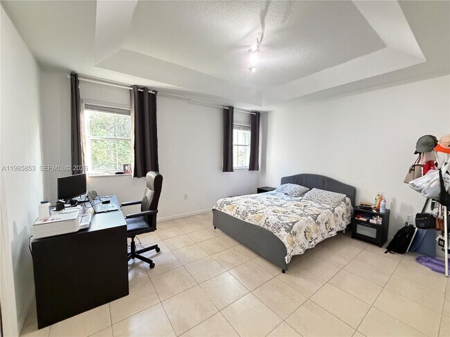 Building Photo - 11416 NW 43rd Terrace